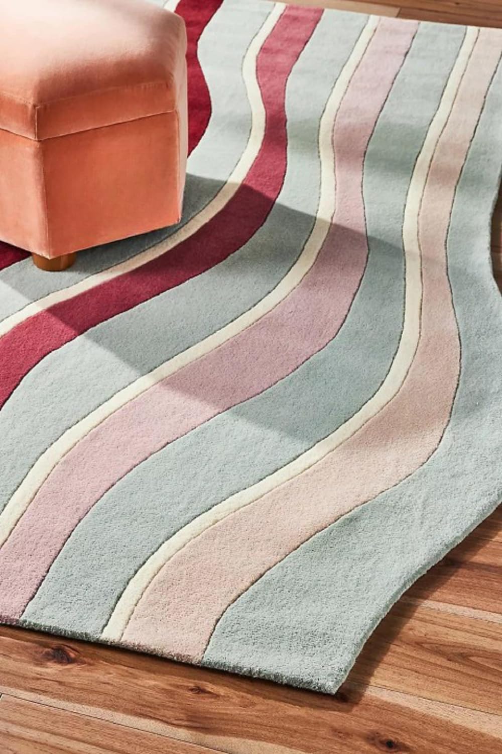 Handmade Tufted Oval Shape Carpet with Super Soft Woolen Carpet for Your Bedroom & Living Room