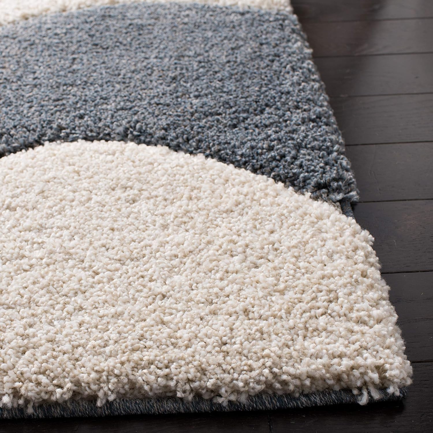Luxurious Shaggy Carpet Plush Comfort for Home